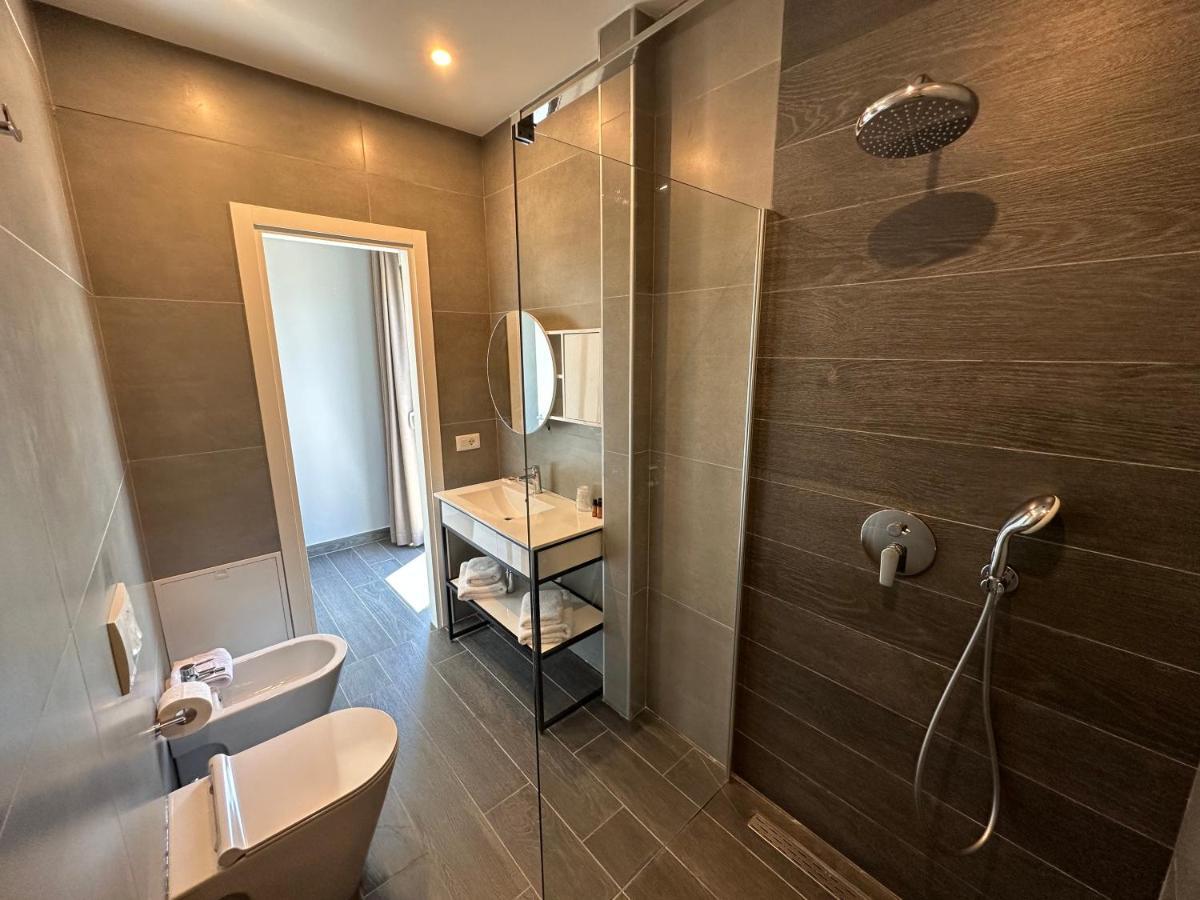 Split Rooftop Suites Δυρράχιο Εξωτερικό φωτογραφία