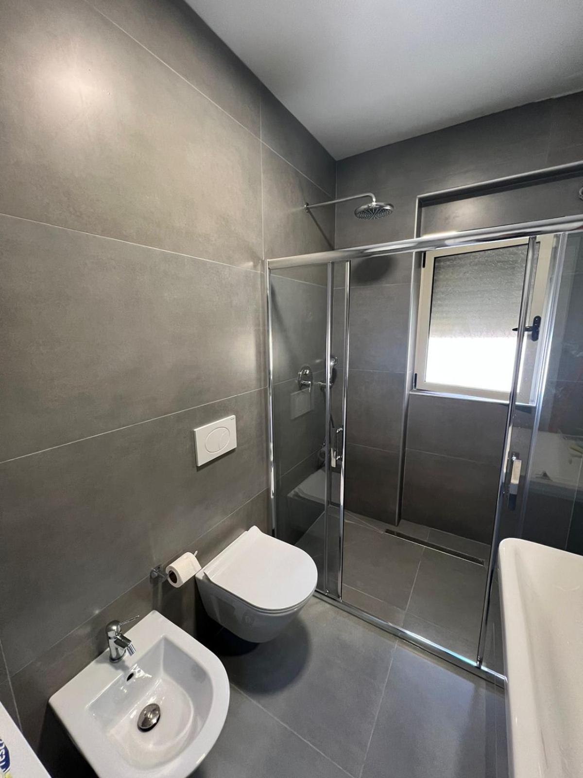 Split Rooftop Suites Δυρράχιο Εξωτερικό φωτογραφία